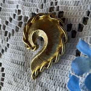 Vintage Brooch